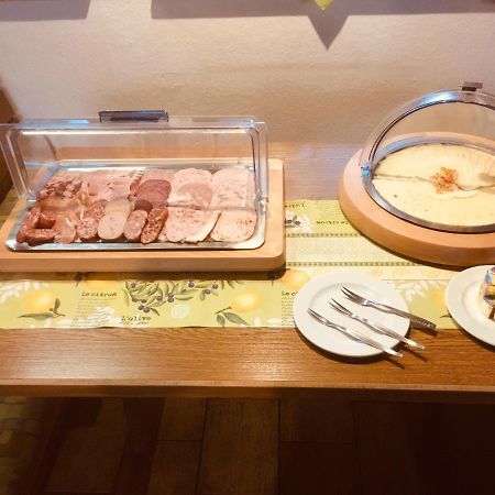 Zum Goldenen Adler Hotel Pfarrweisach Ngoại thất bức ảnh