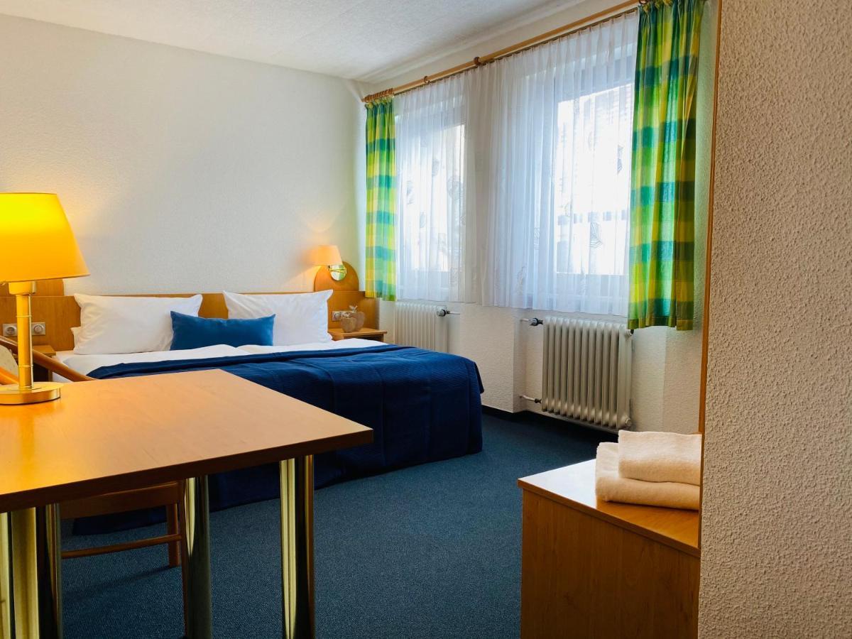 Zum Goldenen Adler Hotel Pfarrweisach Ngoại thất bức ảnh